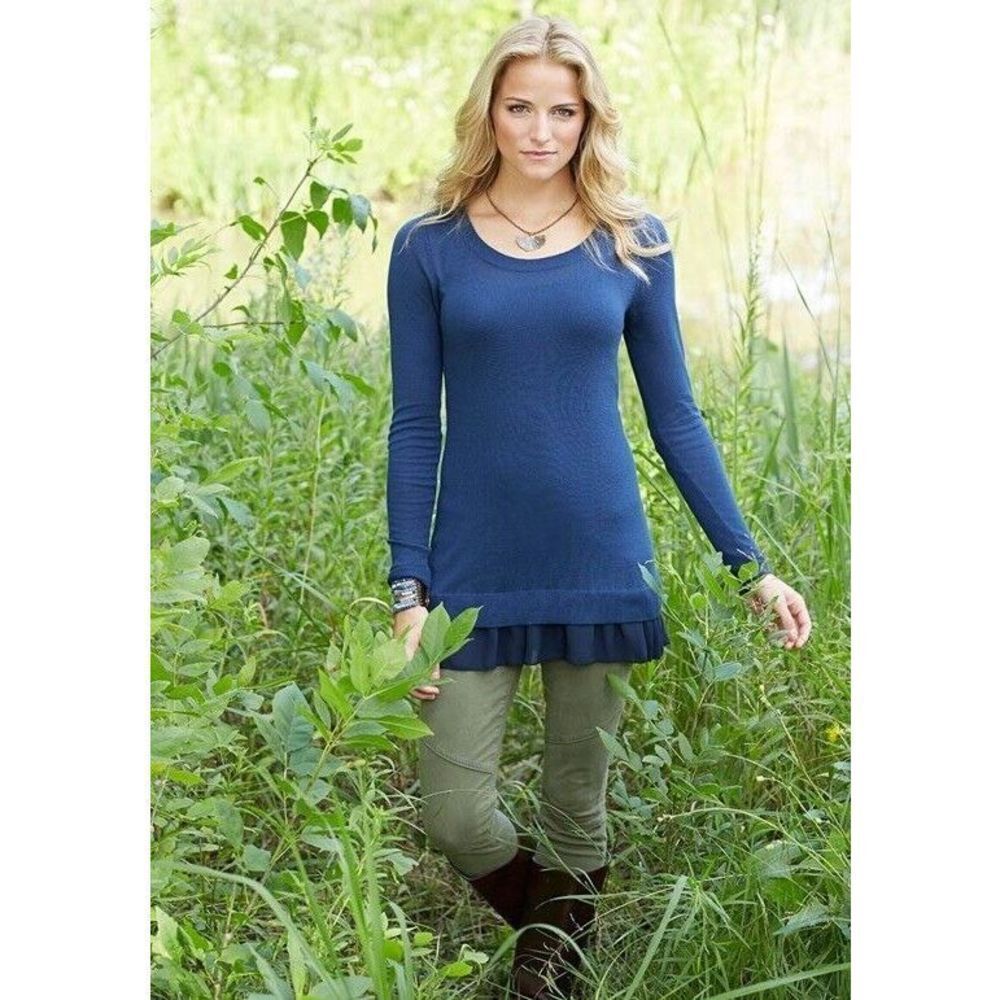 NWT Matilda Jane secret fields evening sky navy ruffle hem sweater medium